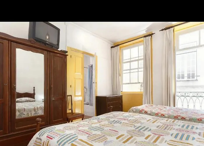 Pensjonat Portochique Al7 3*